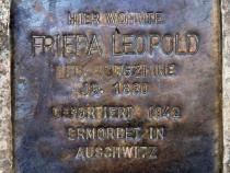 Stolperstein für Frieda Leopold.