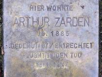 Stolperstein für Arthur Zarden.