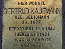 Stolperstein für Gertrud Kaufmann.