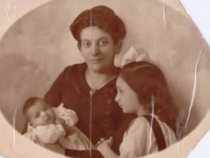 Gertrud Coper mit den Töchtern Bianca und Ilse © Familienbesitz