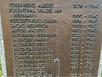 Gedenkstele Friedhof Weissensee mit Harry Salingers Namen (Foto: P. Fritsche)