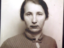 Erna Esther Löw 1942