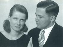 Emmi und Klaus Bonhoeffer, ca. 1930 Bild: Bildarchiv des ibg und des Gütersloher Verlagshauses