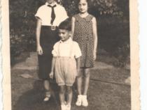 Die Geschwister Charlotte, Martha und Oscar Epstein, ca. 1934/35