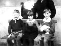 Else und Emil mit ihren Kindern Wolfgang, Johanna und Martin ca. 1935. Foto: Familienarchiv Garbusowa.