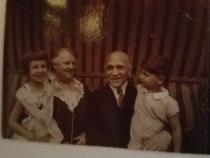 Fanny und Moritz Putter mit den Enkelkindern Klaus und Eleonore, den Kindern von Erich und Elsa Putter; Foto Familienbesitz