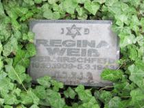 Grabstein für Regina Weiß auf dem Jüdischen Friedhof Weißensee. Copyright: MTS