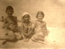 Max, Rita und Erna Leibler 1933 (Foto; Daniel Ariel)