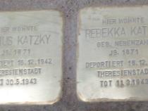 Stolpersteine für Rebekka und Julius Katzky