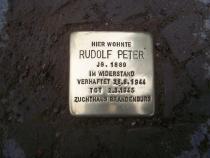 Stolperstein für Rudolf Peter, Glielower Straße 32c. (Foto: Ruben)