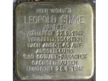 Stolperstein für Leopold Simke; Bild: Stolpersteine-Initiative CW, Hupka