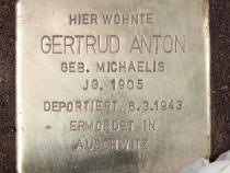 Stolperstein für Gertrud Anton
