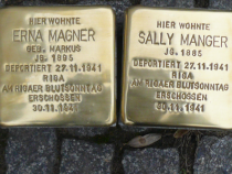 Stolpersteine für Sally und Erna Magner (Falsche Inschrift: Manger)