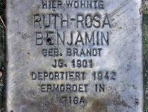 Stolperstein für Ruth-Rosa Benjamin.