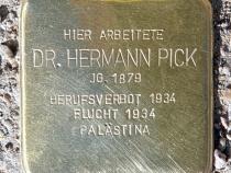 Stolperstein Dr. Hermann Pick © OTFW