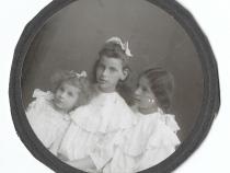 Geschwister Gerson v.r: Käte, Lucie, Edith (c/o Familie)